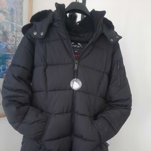 REDUCED PRICE. L/XL COAT